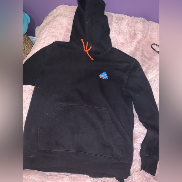 H&M - black Tribeca hoodie. - Picture 3 of 6